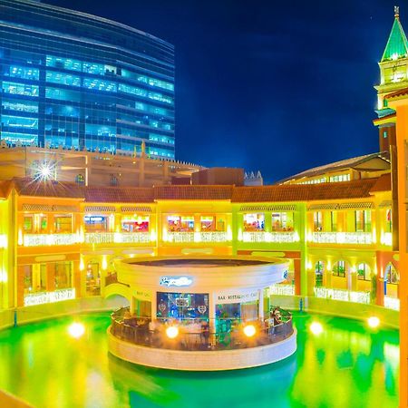 Spacious Condo In Venice Luxury Residences Taguig Exterior foto